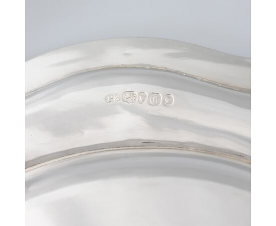 Pair of Queen Victoria sterling silver plates, Paul Storr, London, 1838