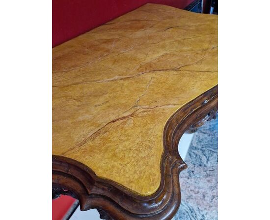 Venetian console table in walnut wood