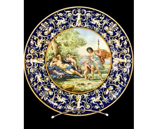 Large majolica plate with historical and Raphael-style decoration. Ginori.