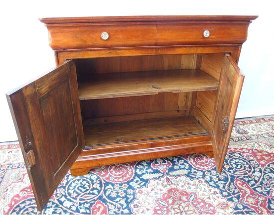 RESTAURED LOUIS PHILIPPE STYLE CAPPUCCINO WALNUT SIDEBOARD MID-19TH CENTURY cm L123xP56xH107