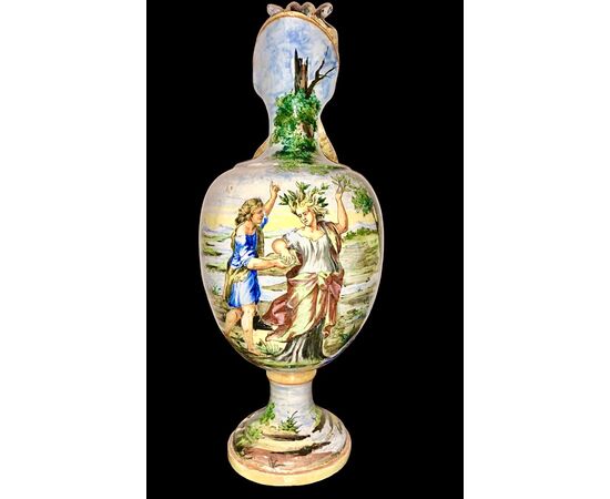 Majolica pouring vase with historical decoration. Minghetti, Bologna.