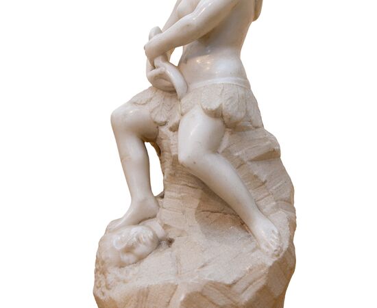 Female hunting figures