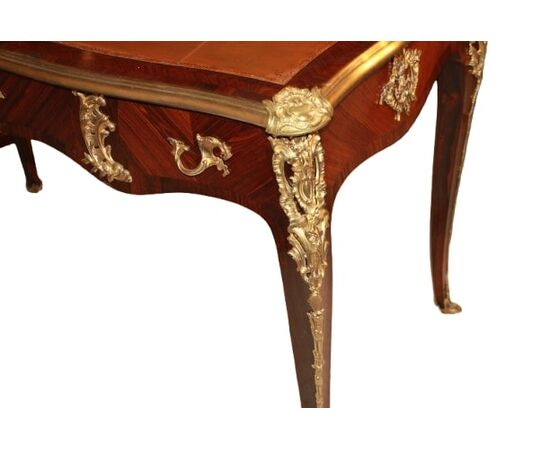 Beautiful Louis XV style diplomatic desk from 19th century France