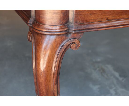 Dining table, Tuscany, early 19th century