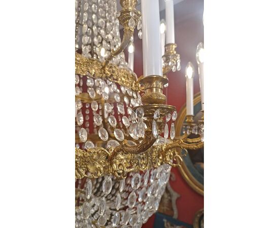 LARGE MID-19TH CENTURY GILDED BRONZE AND CRYSTAL BASKET CHANDELIER