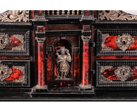 Stunning Sicilian writing desk from the 1700s in ebony, tortoise shell, and silver finishes.