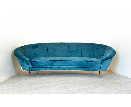 Curved velvet sofa - 1950