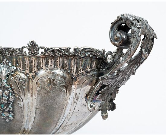 Antique embossed silver bowl/centerpiece from the 20th century.