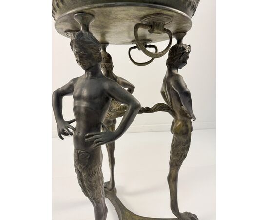Burnished bronze planter, 19th century