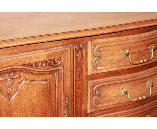 French 2-door sideboard with drawers from the late 1800s, Provençal style, in oak wood