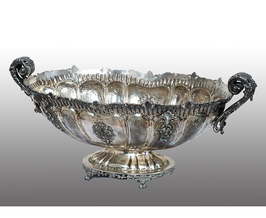 Antique embossed silver bowl/centerpiece from the 20th century.