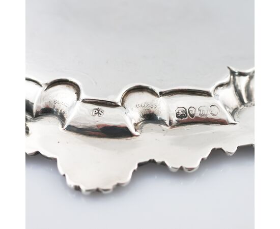 George IV sterling silver salver, Paul Storr, London, 1828