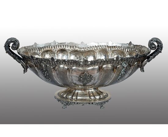 Antique embossed silver bowl/centerpiece from the 20th century.