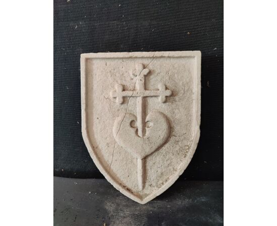 Elegante stemma gentilizio - 27 x 34 cm - Marmo d'Istria - Venezia