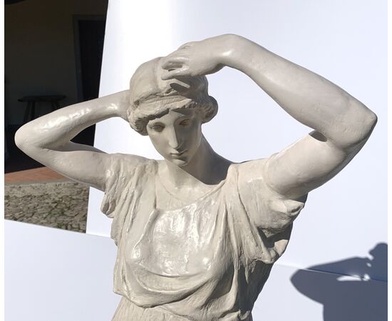 Pair of scagliola sculptures - Roman figures. Italian manufacture, 19th century.