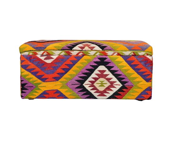 Kilim-covered trunk-bench - M/634.
