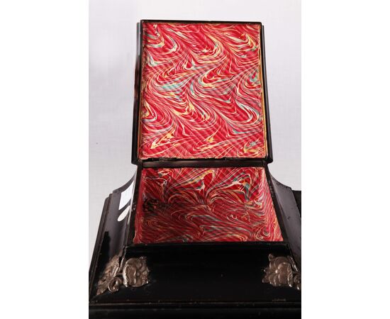 Stunning Sicilian writing desk from the 1700s in ebony, tortoise shell, and silver finishes.