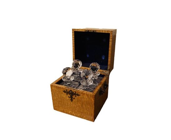 1800s French thuya burl liquor box
