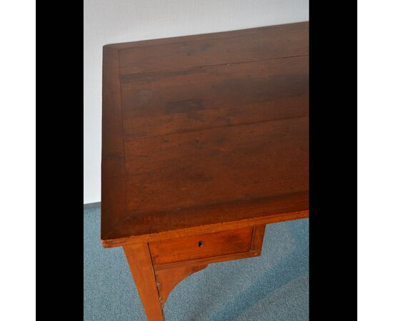 Lucchese walnut desk