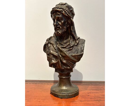 Bronze bust of an oriental man