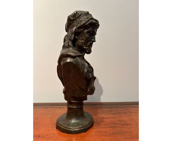 Bronze bust of an oriental man