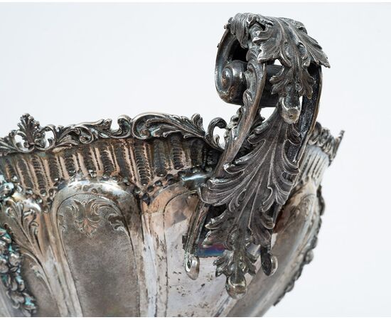 Antique embossed silver bowl/centerpiece from the 20th century.