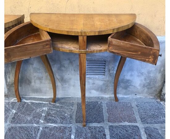 Half-moon Console Table