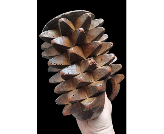 Bracciale in legno per il gioco del pallone Toscana XIX secolo