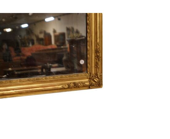 Large French mirror from the 1800s, gilded with gold leaf