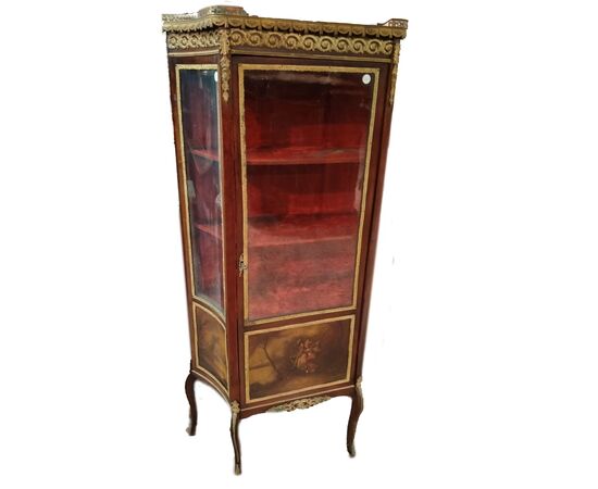 French Transition style display cabinet with 1800s Vernis-Martin paintings