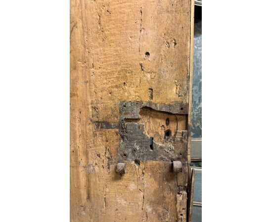 PTL713 - Antique lacquered double door, 18th century, clear size cm W 86 x H 215