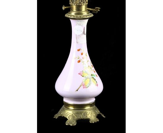 Pair of antique Old Paris pink porcelain lamps from the 1800s