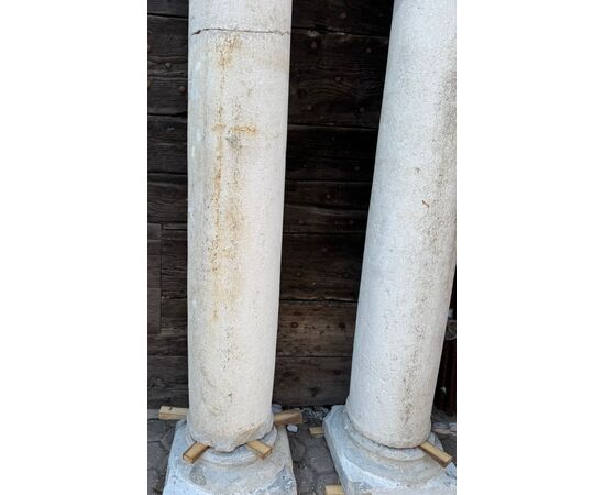 DARS683 - Pair of Botticino columns, dimensions 34 x 34 x H 220 cm