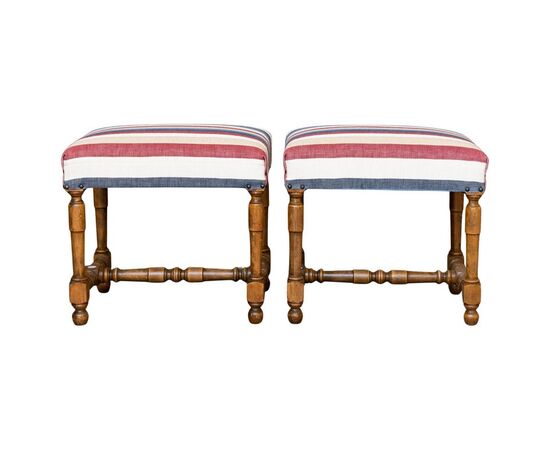 Pair of upholstered stools - M/1979.