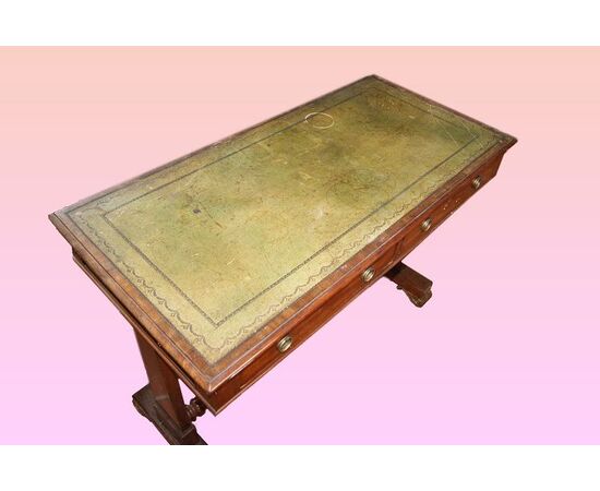 Victorian style English mahogany desk from the 1800s with leather top