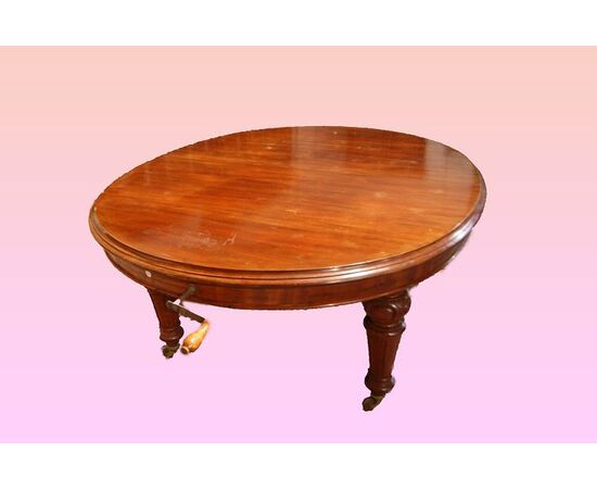 Antique large extendable oval table, Victorian style from the 1800s in mahogany with extensions, 4 meters.