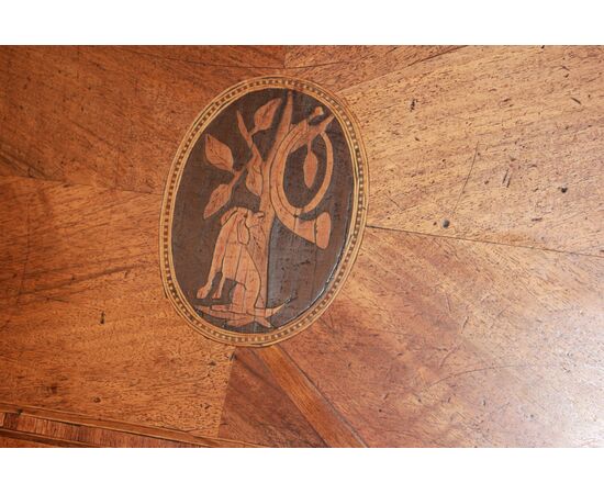 Late 18th-century French drop-front desk in inlaid walnut wood