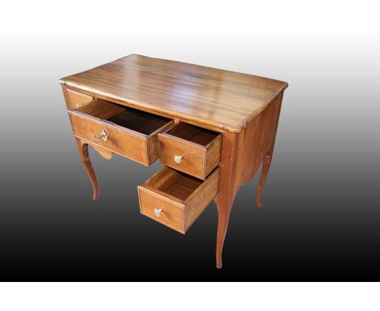 Antique French Transition style walnut writing desk from the late 1700s, early 1800s