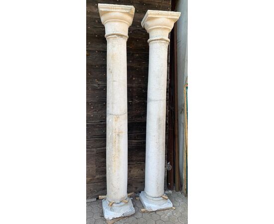DARS683 - Pair of Botticino columns, dimensions 34 x 34 x H 220 cm