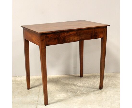 Antique Directoire walnut writing table - Italy, 19th century