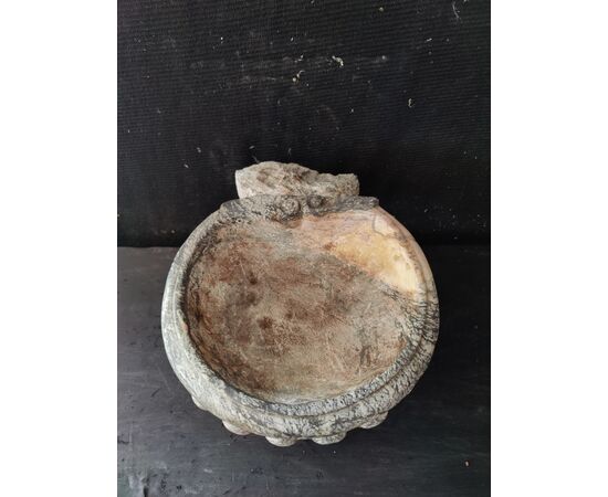 Elegante Acquasantiera Veneziana in marmo - 36 x 29 cm