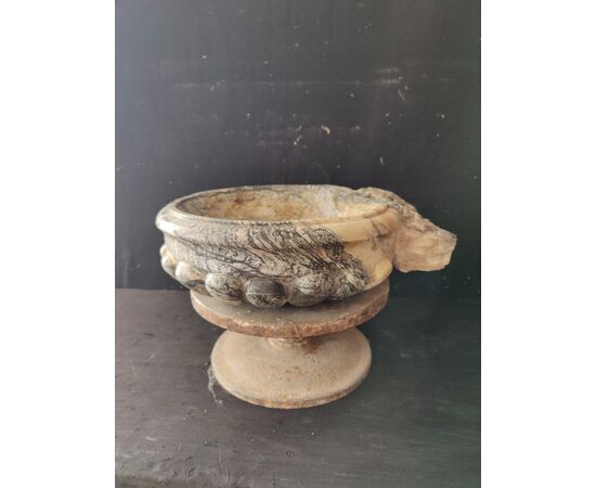 Elegante Acquasantiera Veneziana in marmo - 36 x 29 cm