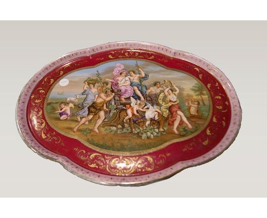 Antico vassoio in porcellana Manifattura Vienna del 1800 con personaggi