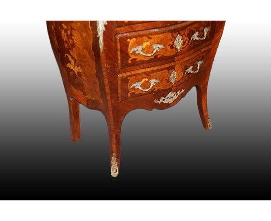 French Louis XV style commode richly inlaid of the 1800s with bronzes and marble