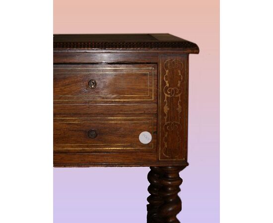 Stunning antique French desk from the early 1800s, Charles X style, with inlays and brass inlay.