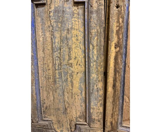 PTL713 - Antique lacquered double door, 18th century, clear size cm W 86 x H 215