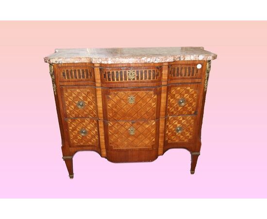 French Transition style chest of drawers from the 1800s with marble and rich inlays
