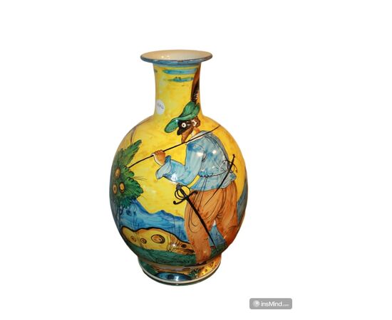 Vaso del XX secolo in ceramica dipinta con Personaggi "cavalieri"