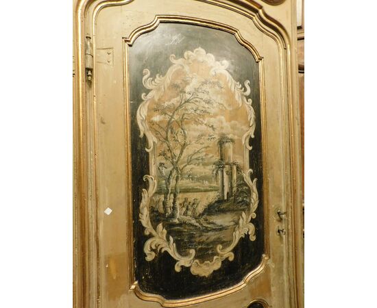 PTS895 - No. 2 antique lacquered doors, with frame and overdoor, 18th century, opening cm W 90 x H 217