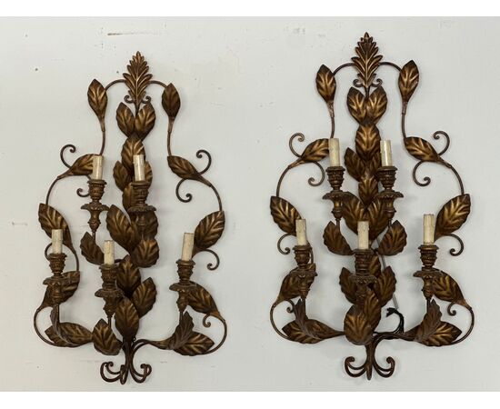 Pair of antique 5-light sconces from the late 19th century with leaf motifs